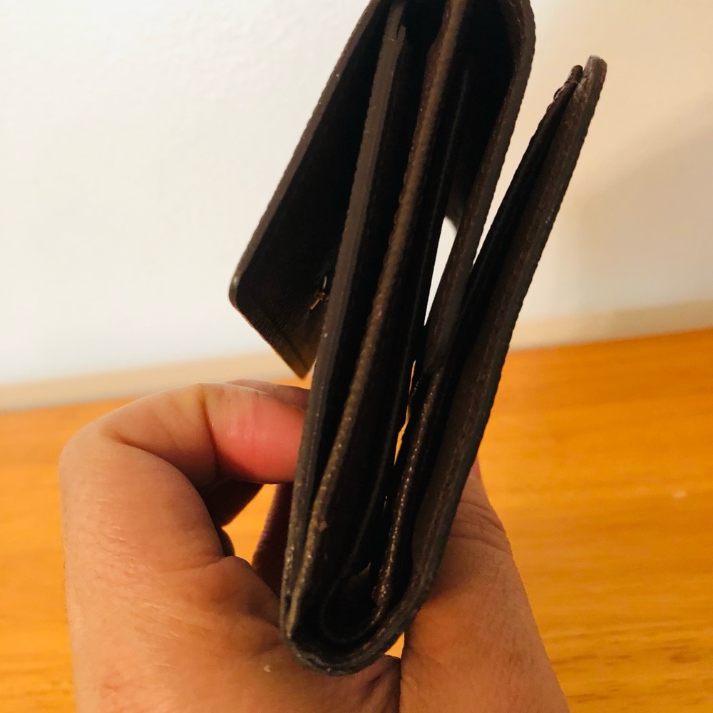 Authentic Louis Vuitton Wallet - Picture 15 of 16